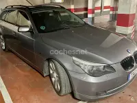 Usado BMW 523 177 CV (130 kW) 2008 Gris / plata Familiar