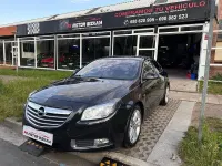 Usado Opel Insignia Selective 160 CV (117 kW) 2012 Negro Berlina