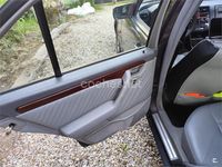 Usado Mercedes C180 Elegance 122 CV (89 kW) 1995 Azul Berlina