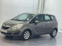 Usado Opel Meriva Excellence 110 CV (80 kW) 2012 Marrón Monovolumen