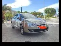 Usado Renault Fluence Expression 105 CV (77 kW) 2010 Beige Berlina