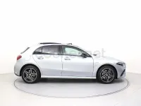 Usado Mercedes A250 218 CV (160 kW) 2025 Gris / plata Berlina