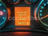 Usado Opel Astra Sportive 110 CV (80 kW) 2012 Blanco Familiar