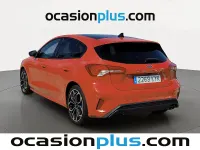 Usado Ford Focus ST-Line 125 CV (91 kW) 2019 Rojo Utilitario