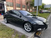 Usado Opel Insignia Selective 160 CV (117 kW) 2012 Negro Berlina