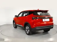Usado Ebro s400 211 CV (155 kW) 2025 Rojo SUV