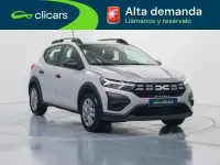 Usado Dacia Sandero Essentiel 100 CV (73 kW) 2023 Gris