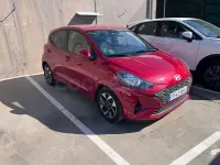 Używany Hyundai i10 63 KM (46 kW) 2025 Czerwony Hatchback
