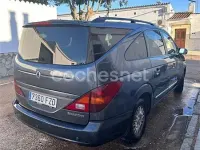 Usado SsangYong Rodius Limited 165 CV (121 kW) 2008 Gris / plata Monovolumen