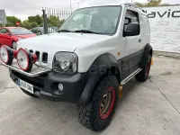 Usado Suzuki Jimny 80 CV (58 kW) 2005 Blanco SUV