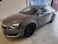 Usado Opel Insignia Excellence 136 CV (100 kW) 2016 Gris / plata Berlina