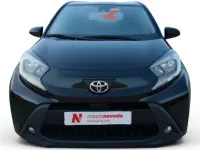 Usado Toyota Aygo X Play 72 CV (52 kW) 2023 Negro SUV