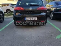 Usado Seat Leon Sport 125 CV (91 kW) 2008 Negro Utilitario