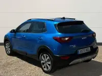Usado Kia Stonic 100 CV (73 kW) 2025 Azul SUV