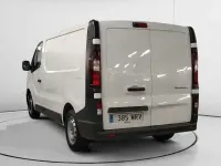 Usado Renault Trafic 131 CV (96 kW) 2024 Blanco Monovolumen