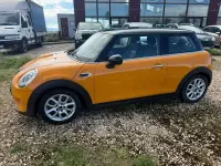 Usado Mini Cooper D 116 CV (85 kW) 2014 Naranja Utilitario