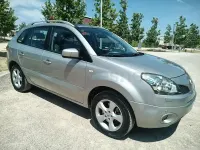 Usado Renault Koleos Privilege 175 CV (128 kW) 2009 Gris / plata SUV