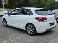 Usado Citroën C4 Feel 120 CV (88 kW) 2016 Blanco Berlina