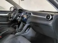 Usado MG ZS Comfort 106 CV (77 kW) 2025 Gris plata SUV