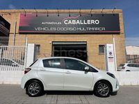 Usado Toyota Yaris Active 111 CV (81 kW) 2017 Blanco Berlina