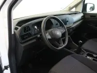 Usado VW Caddy 102 CV (75 kW) 2025 Blanco Monovolumen