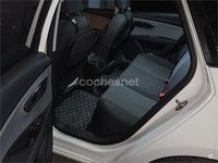 Usado Seat Leon Style 150 CV (110 kW) 2019 Blanco Berlina