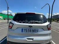 Usado Ford Kuga Titanium 150 CV (110 kW) 2017 Gris / plata SUV