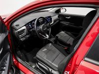 Usado Kia Stonic 101 CV (74 kW) 2024 Rojo SUV