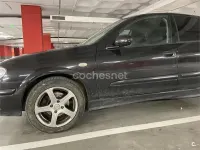 Usado Nissan Almera Comfort 110 CV (80 kW) 2001 Negro Berlina