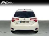 Usado Toyota Yaris Active 69 CV (50 kW) 2017 Utilitario