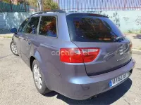 Usado Seat Exeo Reference 143 CV (105 kW) 2009 Azul Familiar