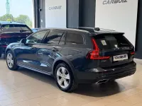 Usado Volvo V60 CC Momentum 190 CV (139 kW) 2019 Azul Familiar