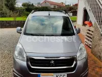 Usado Peugeot Partner Tepee Outdoor 100 CV (73 kW) 2016 Gris / plata Monovolumen