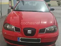 Usado Seat Ibiza Stella 75 CV (55 kW) 2003 Rojo Utilitario