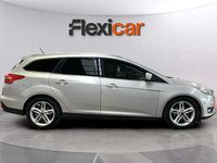 Usado Ford Focus Trend+ 125 CV (91 kW) 2017 Gris Familiar