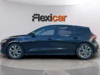 Usado Ford Focus ST-Line 155 CV (114 kW) 2023 Negro Berlina