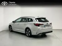 Usado Toyota Corolla Active 140 CV (102 kW) 2025 Gris / plata Familiar