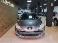 Usado Peugeot 206 75 CV (55 kW) 2010 Gris / plata Berlina