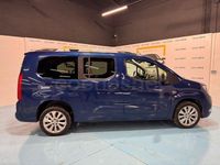 Usado Opel Combo Life 131 CV (96 kW) 2022 Azul Monovolumen