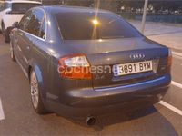 Usado Audi A4 130 CV (95 kW) 2002 Azul Berlina