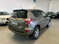 Usado Toyota RAV4 150 CV (110 kW) 2012 Marrón SUV