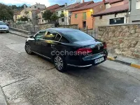 Usado VW Passat Highline 140 CV (102 kW) 2012 Negro Berlina