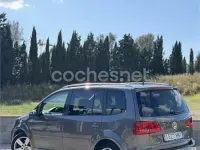 Usado VW Touran Edition 105 CV (77 kW) 2013 Gris / plata Monovolumen