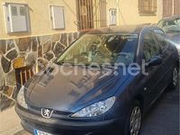 Usado Peugeot 206 70 CV (51 kW) 2006 Gris / plata Berlina