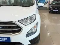 Usado Ford Ecosport Trend 100 CV (73 kW) 2021 Blanco SUV