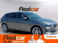 Usado Skoda Scala Style 110 CV (80 kW) 2022 Gris Utilitario