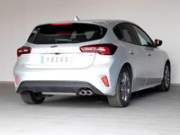 Usado Ford Focus ST-Line 126 CV (92 kW) 2023 Plateado Berlina