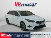 Usado Kia Ceed Style 100 CV (73 kW) 2025 Blanco Utilitario