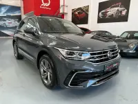 Usado VW Tiguan R-line 245 CV (180 kW) 2023 Gris SUV