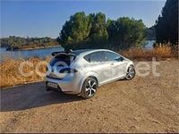 Usado Seat Leon Reference 105 CV (77 kW) 2005 Gris / plata Utilitario